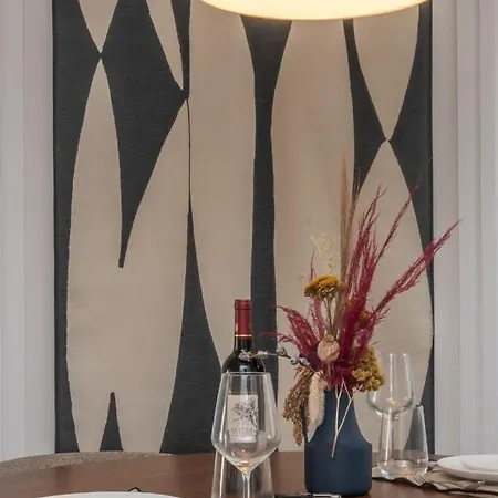 Ando Living - Santa Justa 77 House 아파트호텔