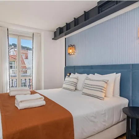 Ando Living - Santa Justa 77 House 아파트호텔 4*