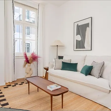 Ando Living - Santa Justa 77 House 4* リスボン