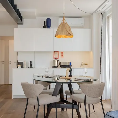 Ando Living - Santa Justa 77 House Apartment Lisbon