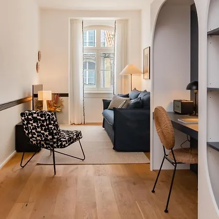Ando Living - Santa Justa 77 House Lisbon
