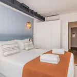 Ando Living - Santa Justa 77 House