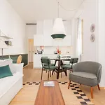 Aparthotel Ando Living - Santa Justa 77 House 4*