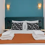 Ando Living - Santa Justa 77 House 4*