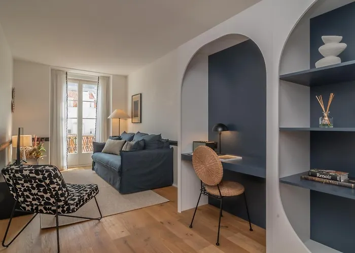 Ando Living - Santa Justa 77 House