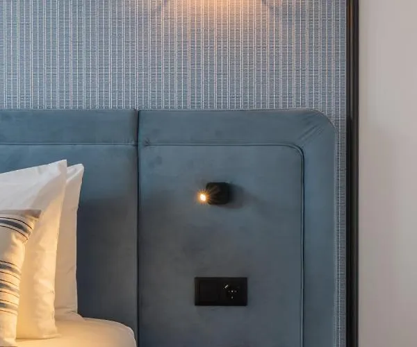 Ando Living - Santa Justa 77 House 4*