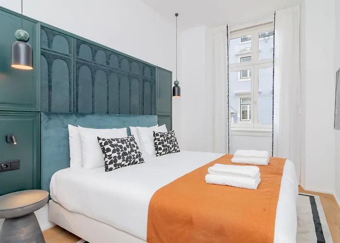 Ando Living - Santa Justa 77 House 4* Lissabon