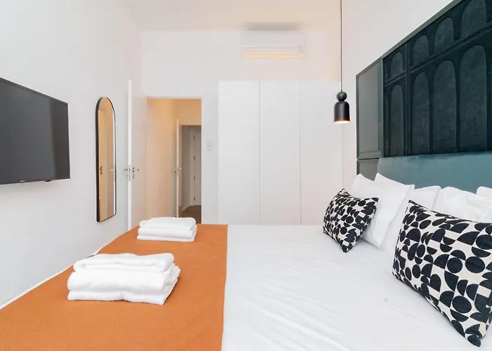 Ando Living - Santa Justa 77 House 4* Lissabon