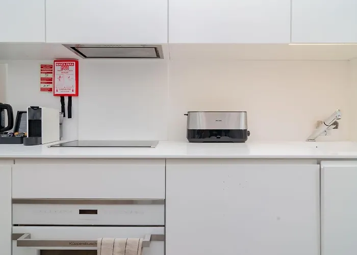 Ando Living - Santa Justa 77 House