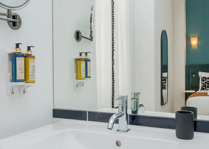 Ando Living - Santa Justa 77 House Aparthotel Lissabon