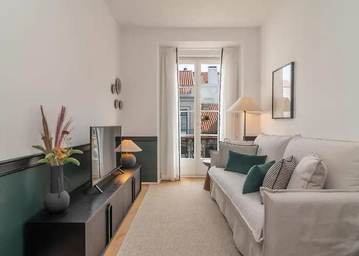Ando Living - Santa Justa 77 House Aparthotel 4*