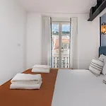 Ando Living - Santa Justa 77 House Apartmanhotel