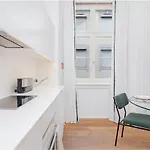 Apartmanhotel Ando Living - Santa Justa 77 House 4*
