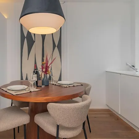 Apart-hotel Ando Living - Santa Justa 77 House Lisboa